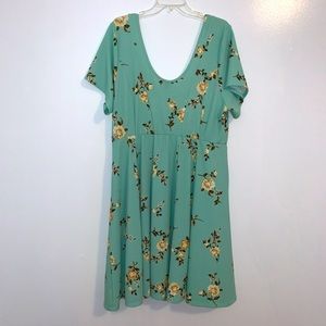 NWT Torrid Mint Green Floral Dress